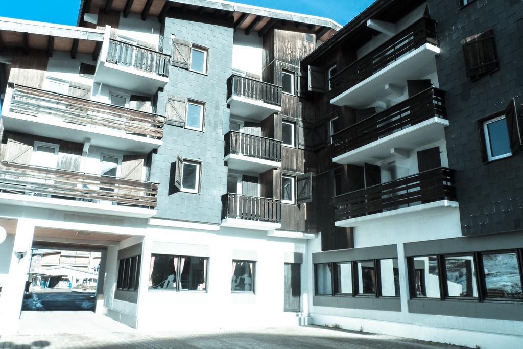Hotel Turan Les Deux Alpes Exterior photo